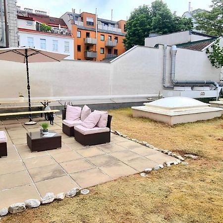 Wiener Buddha Style Flat With Inner Garden- Marzstrasse City Apartments エクステリア 写真